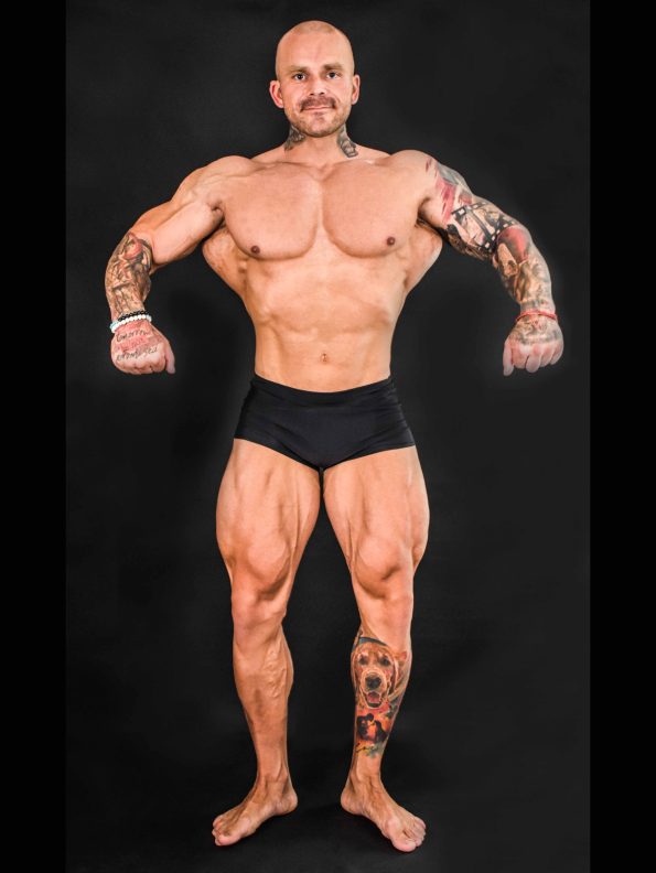 BLACK CLASSIC PHYSIQUE