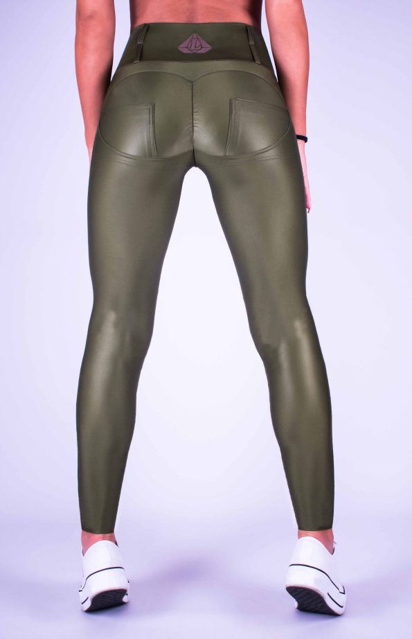 METALLIC OLIVE