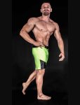 LIME GREEN MEN´S PHYSIQUE SHORTS