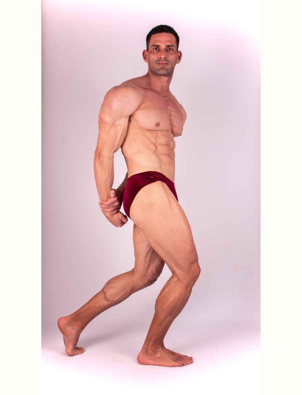 BURGUNDY VELVET BODYBUILDING TRUNKS IFBB, NPC ( DĹŽKA BOČNEJ STRANY 5CM )