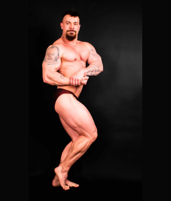 METALLIC CRANBERRY BODYBUILDING TRUNKS
