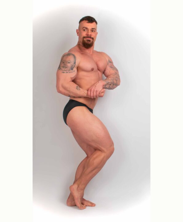 BLACK BODYBUILDING TRUNKS