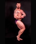 RIASENÉ PURPLE VELVET BODYBUILDING TRUNKS SANK, ICN, OSTATNÉ ( DĹŽKA BOČNEJ STRANY 2CM )