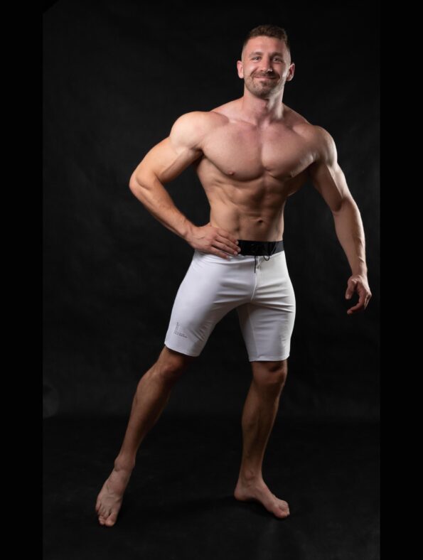 WHITE ENERGY MEN´S PHYSIQUE SHORTS